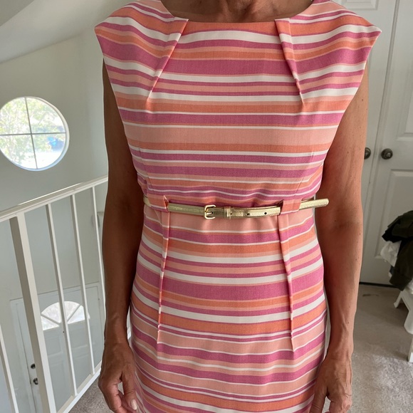 Calvin Klein gorgeous dress - Picture 2 of 7